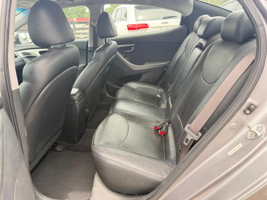 2011 Hyundai Elantra Limited - Photo 8