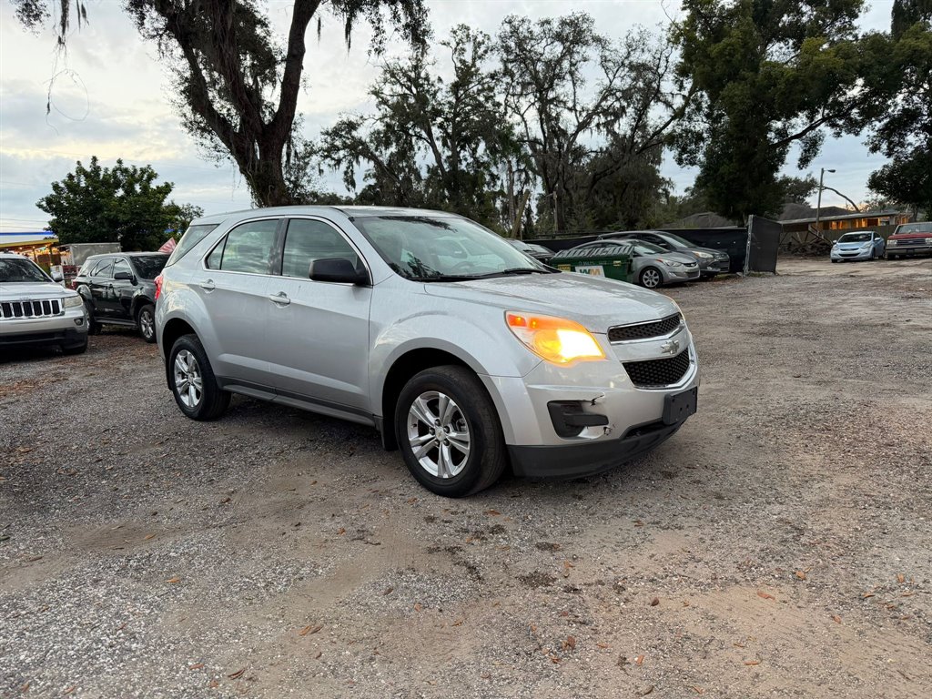 2015 Chevrolet Equinox LS's photo