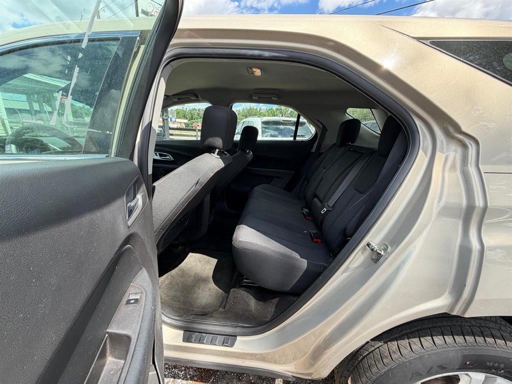 2012 Chevrolet Equinox LS - Photo 8