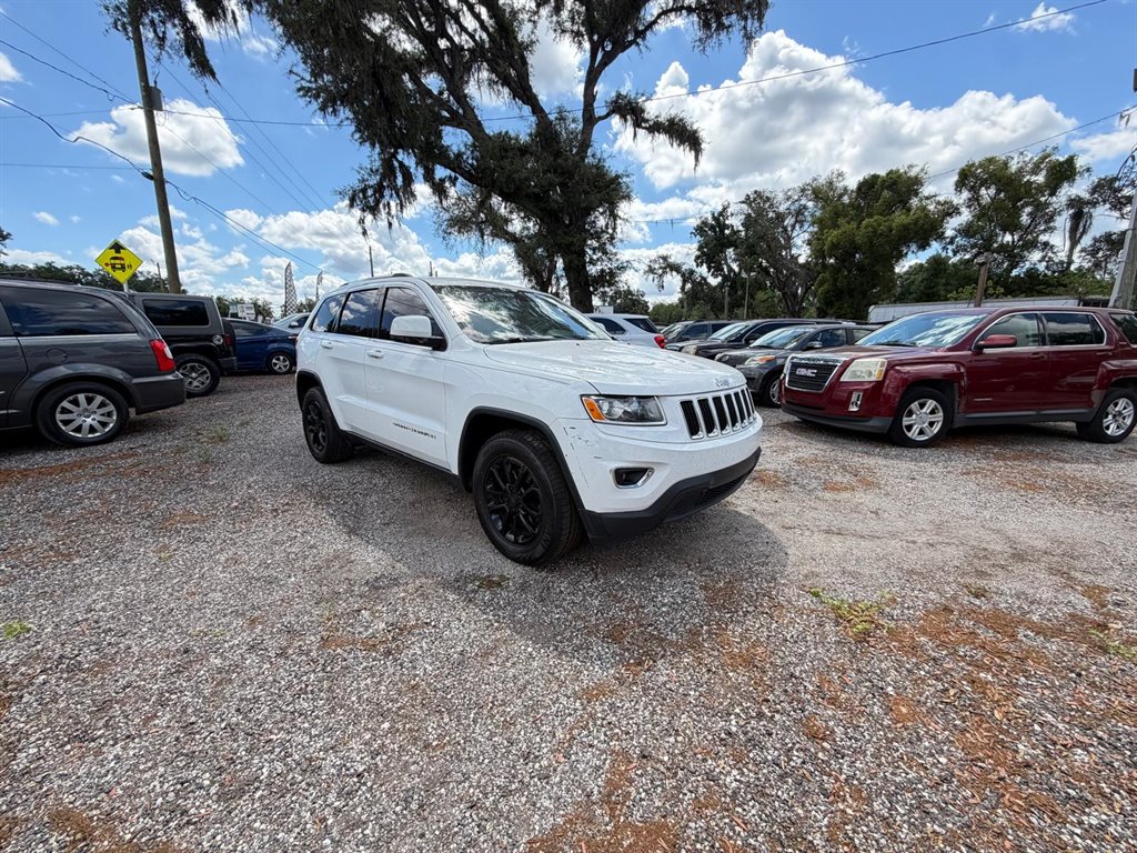 2015 Jeep Grand Cherokee Laredo E's photo